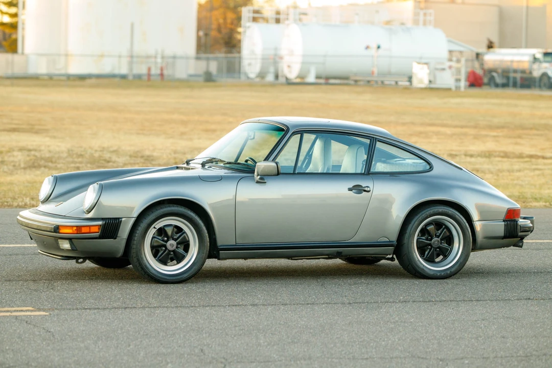 1989 Porsche 911 Carrera 3.2 - Image 30 of 31