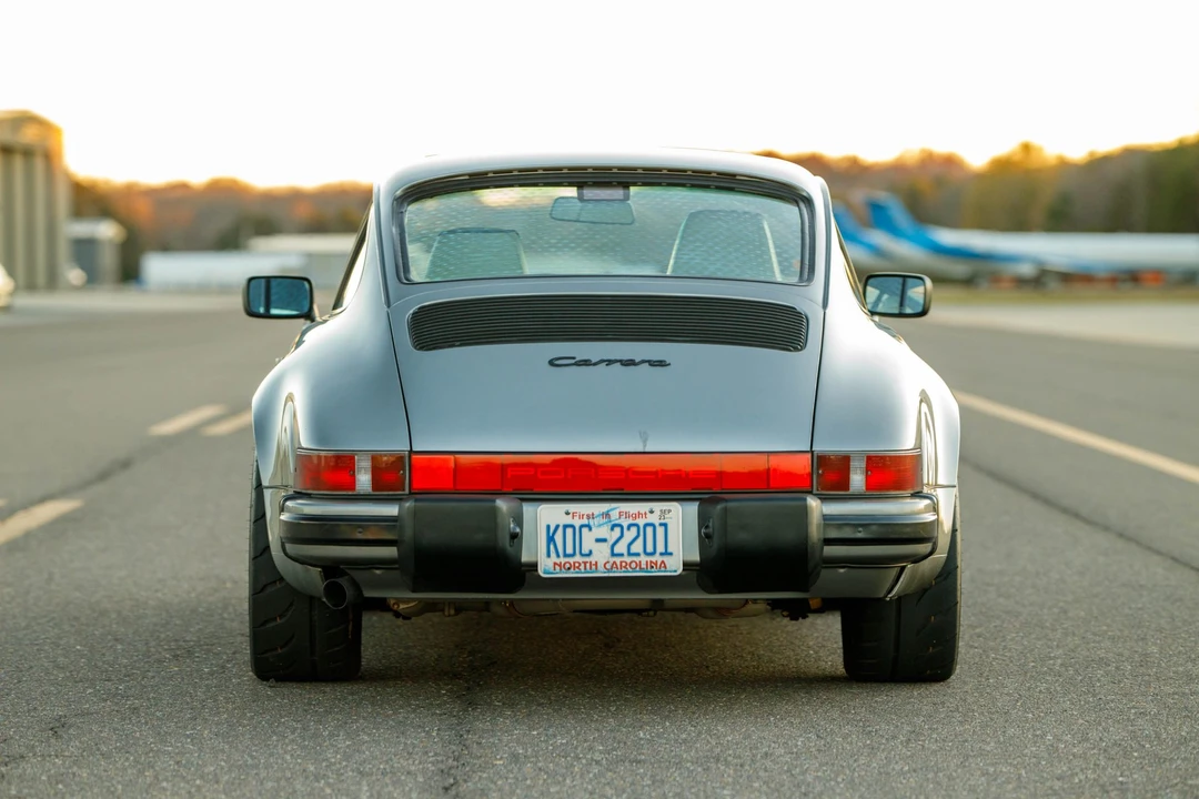 1989 Porsche 911 Carrera 3.2 - Image 21 of 31