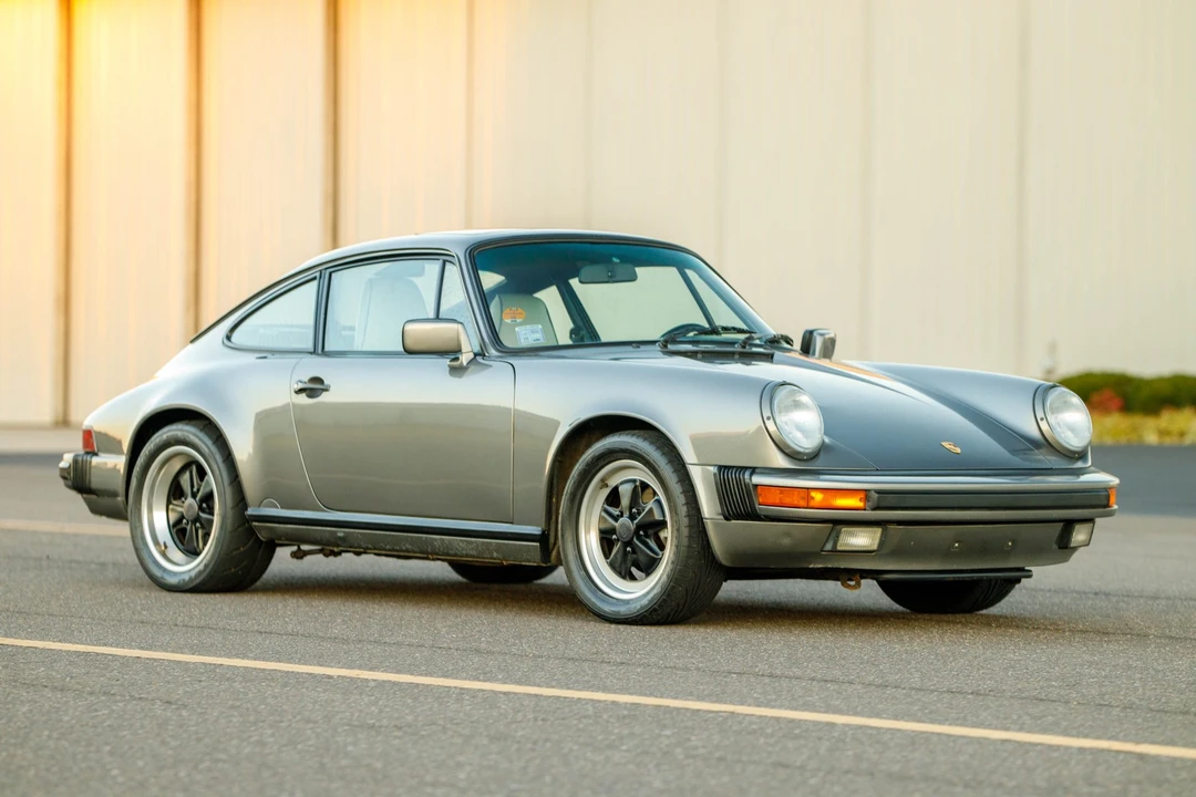 1989 Porsche 911 Carrera 3.2 - Image 10 of 31