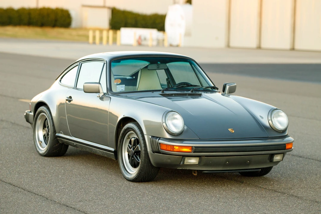 1989 Porsche 911 Carrera 3.2 - Image 9 of 31