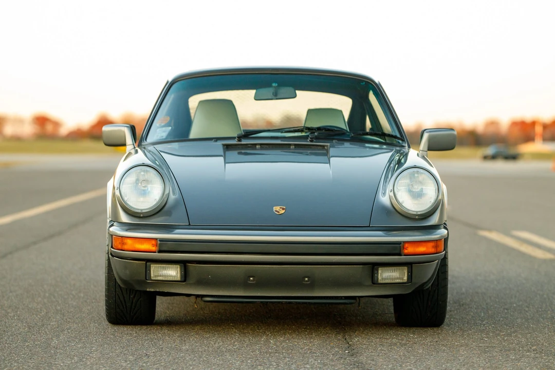 1989 Porsche 911 Carrera 3.2 - Image 4 of 31