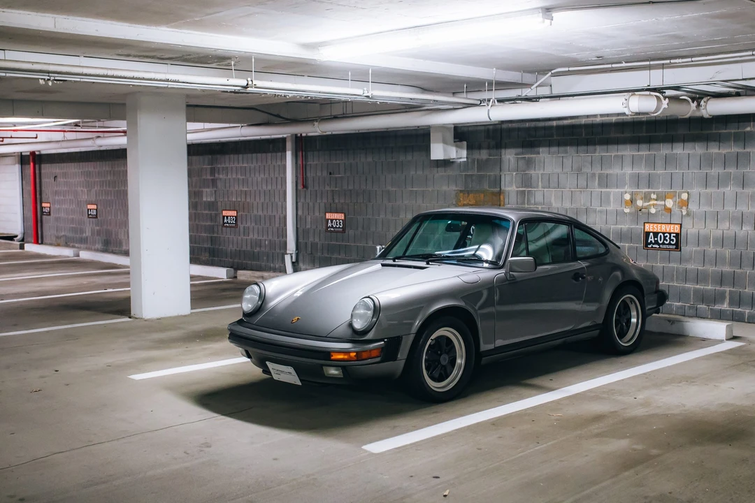 1989 Porsche 911 Carrera 3.2 - Image 3 of 31