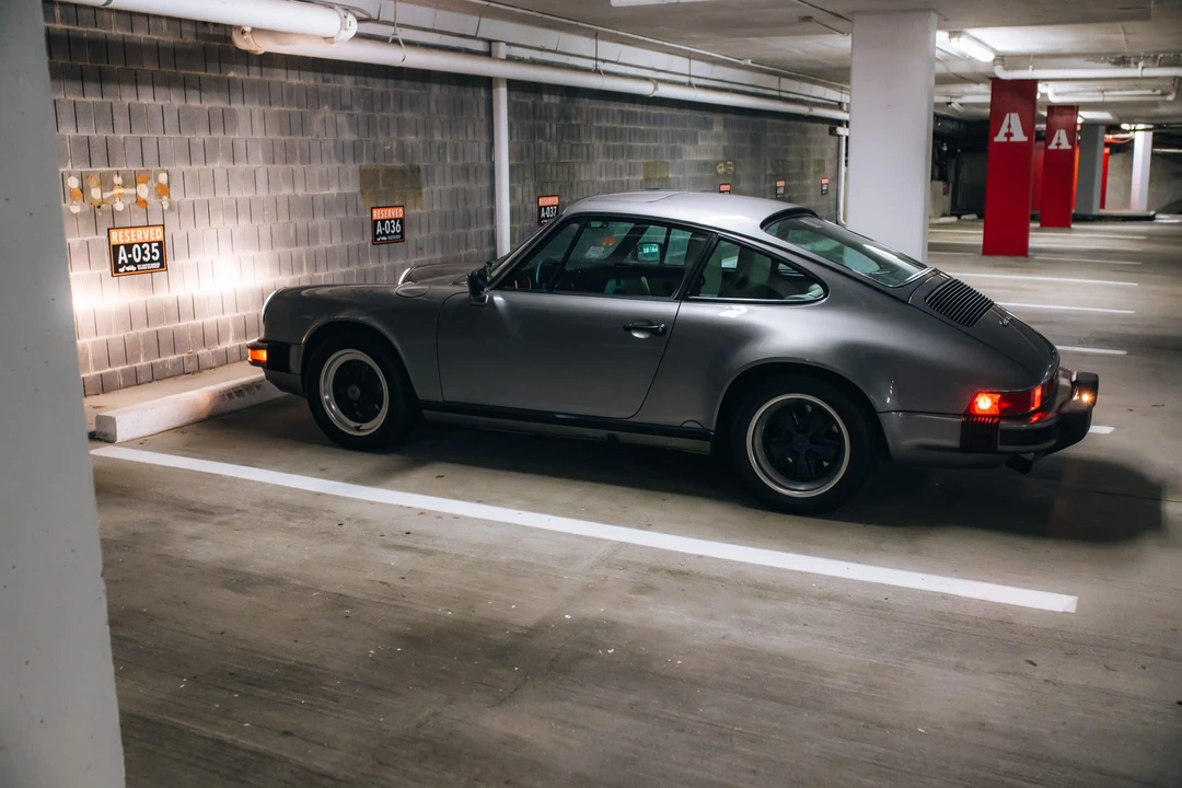 1989 Porsche 911 Carrera 3.2 - Image 31 of 31