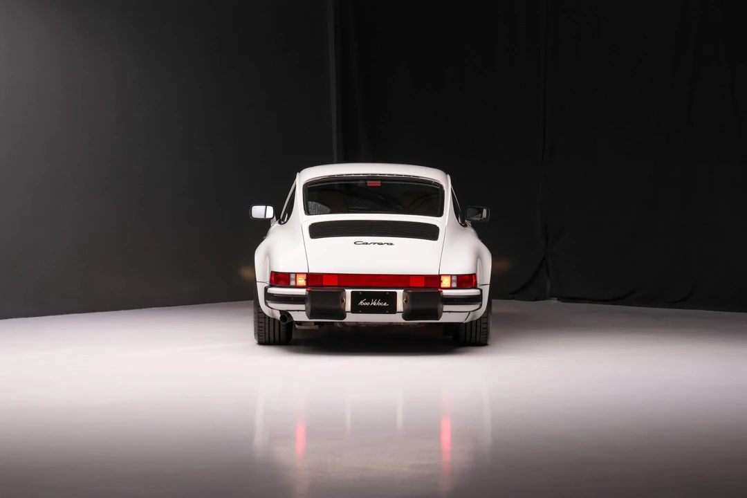 1989 Porsche 911 Carrera 3.2 - Image 6 of 31