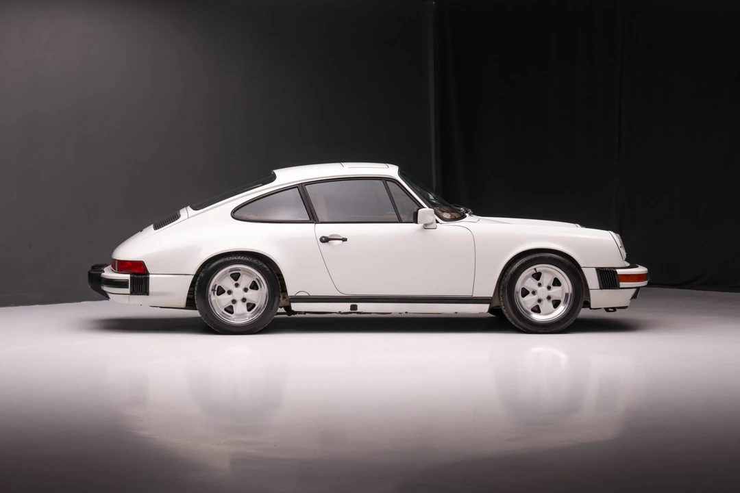 1989 Porsche 911 Carrera 3.2 - Image 8 of 31