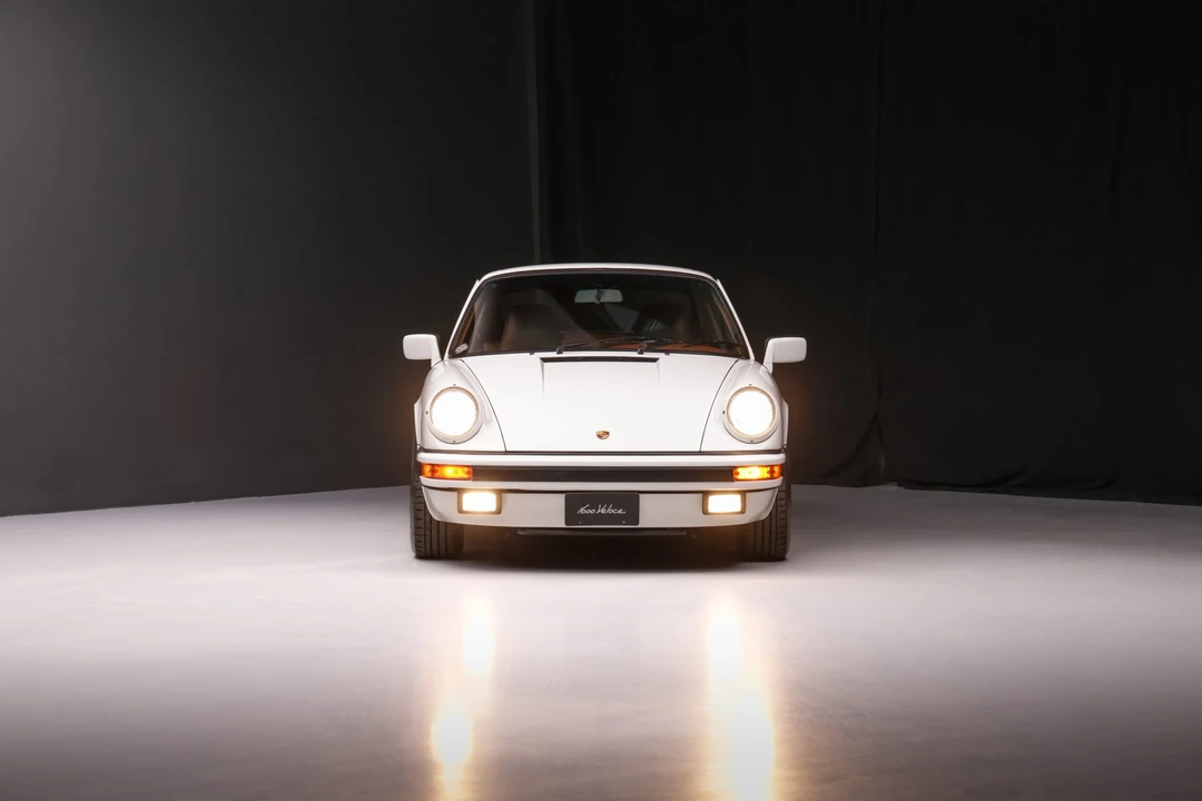 1989 Porsche 911 Carrera 3.2 - Image 11 of 31