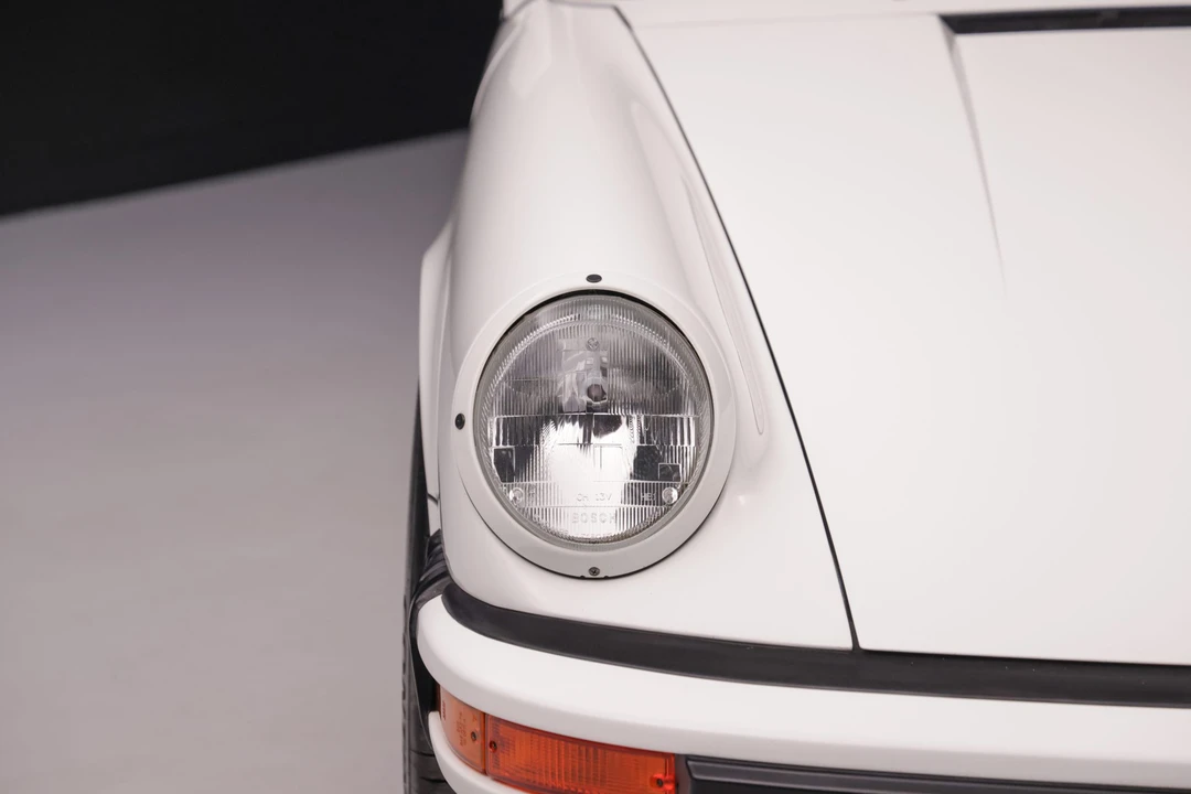 1989 Porsche 911 Carrera 3.2 - Image 20 of 31