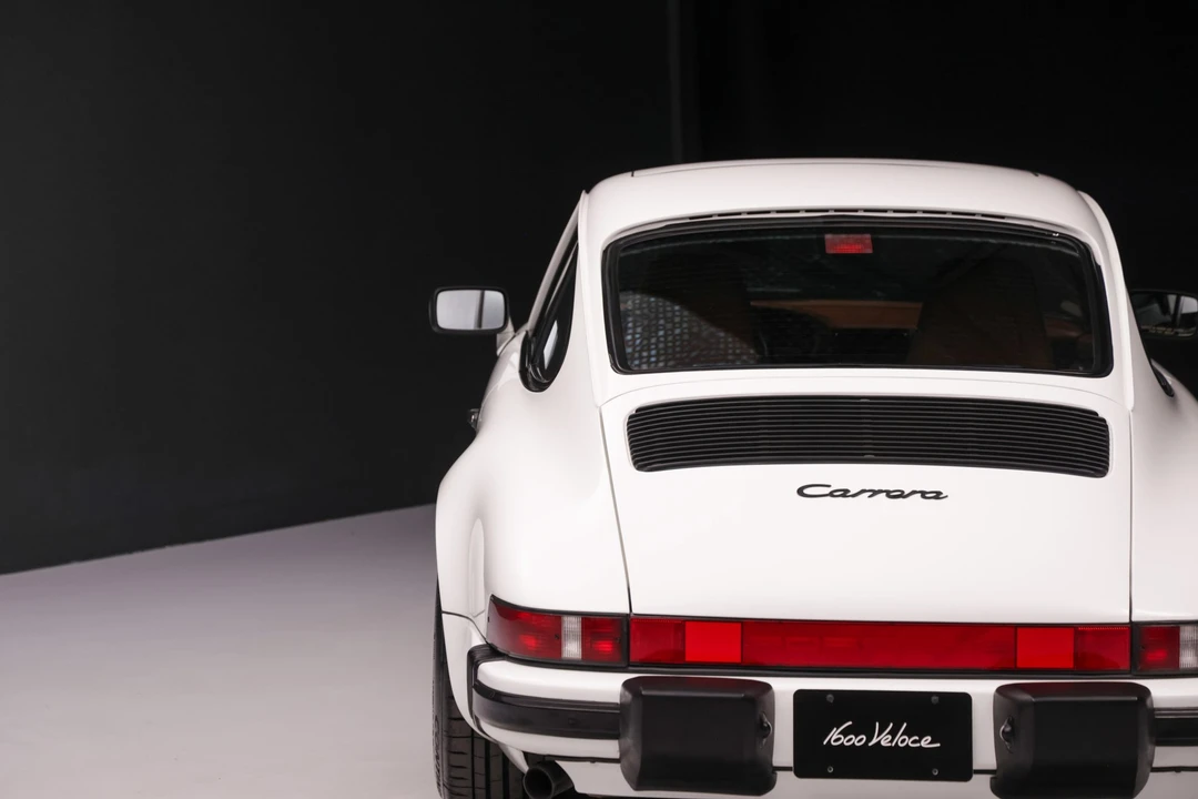 1989 Porsche 911 Carrera 3.2 - Image 28 of 31