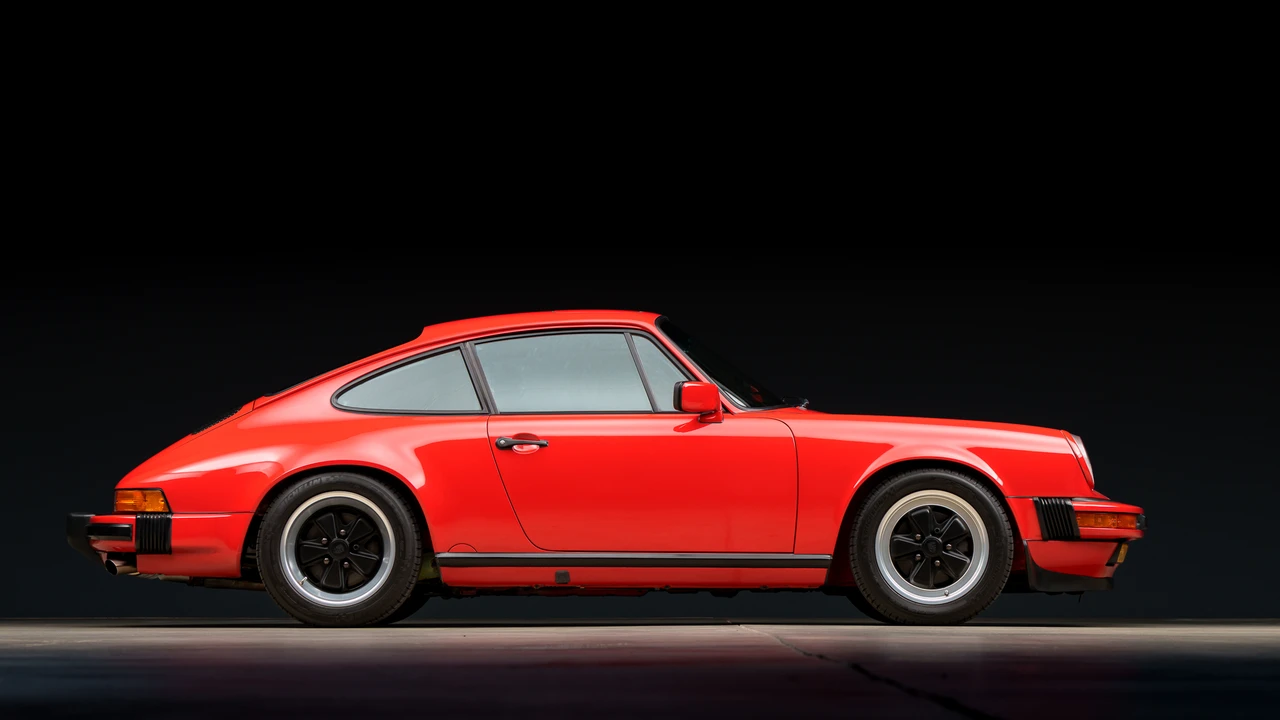 1989 Porsche 911 Carrera 3.2 - Image 12 of 31