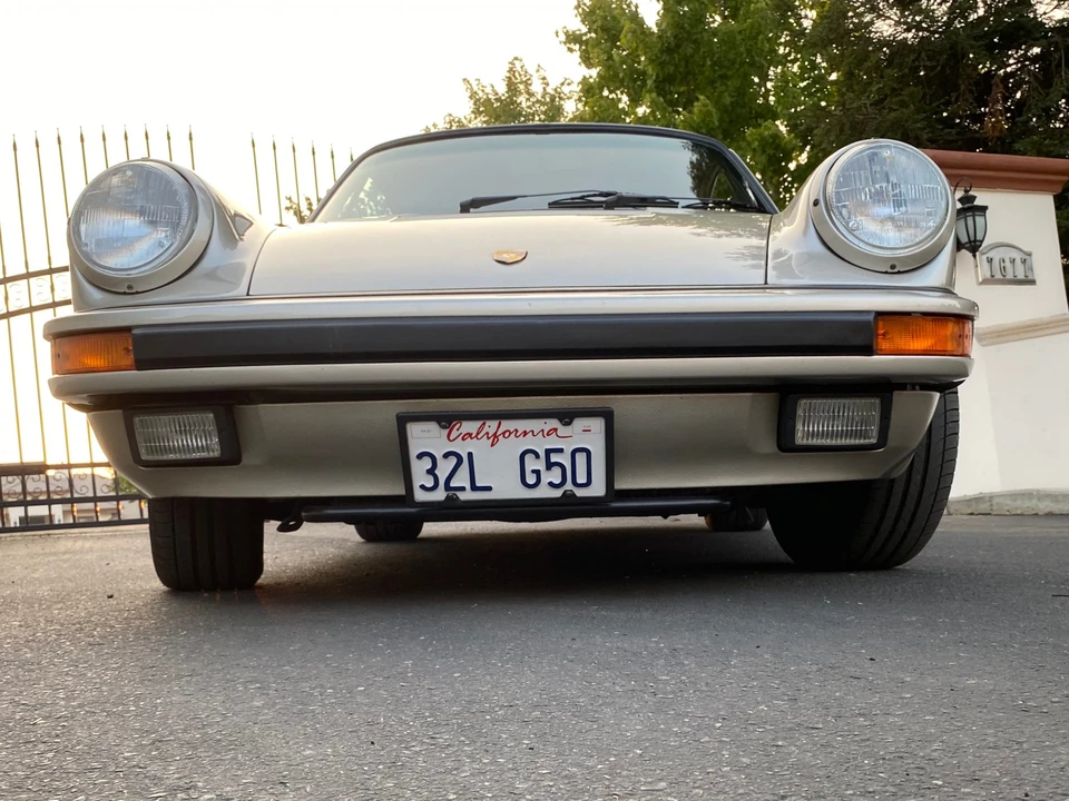 1989 Porsche 911 Carrera 3.2 - Image 5 of 31