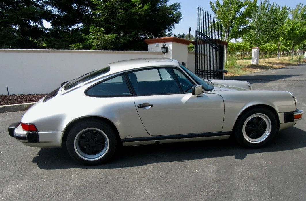 1989 Porsche 911 Carrera 3.2 - Image 8 of 31