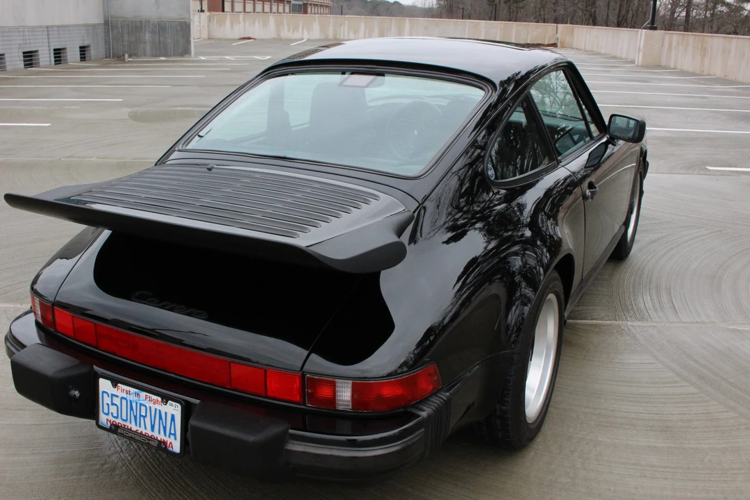 1989 Porsche 911 Carrera 3.2 - Image 14 of 31