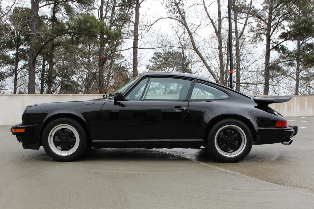 1989 Porsche 911 Carrera 3.2 - Image 2 of 31