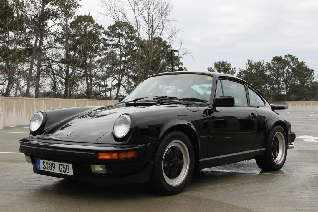 1989 Porsche 911 Carrera 3.2 - Image 4 of 31