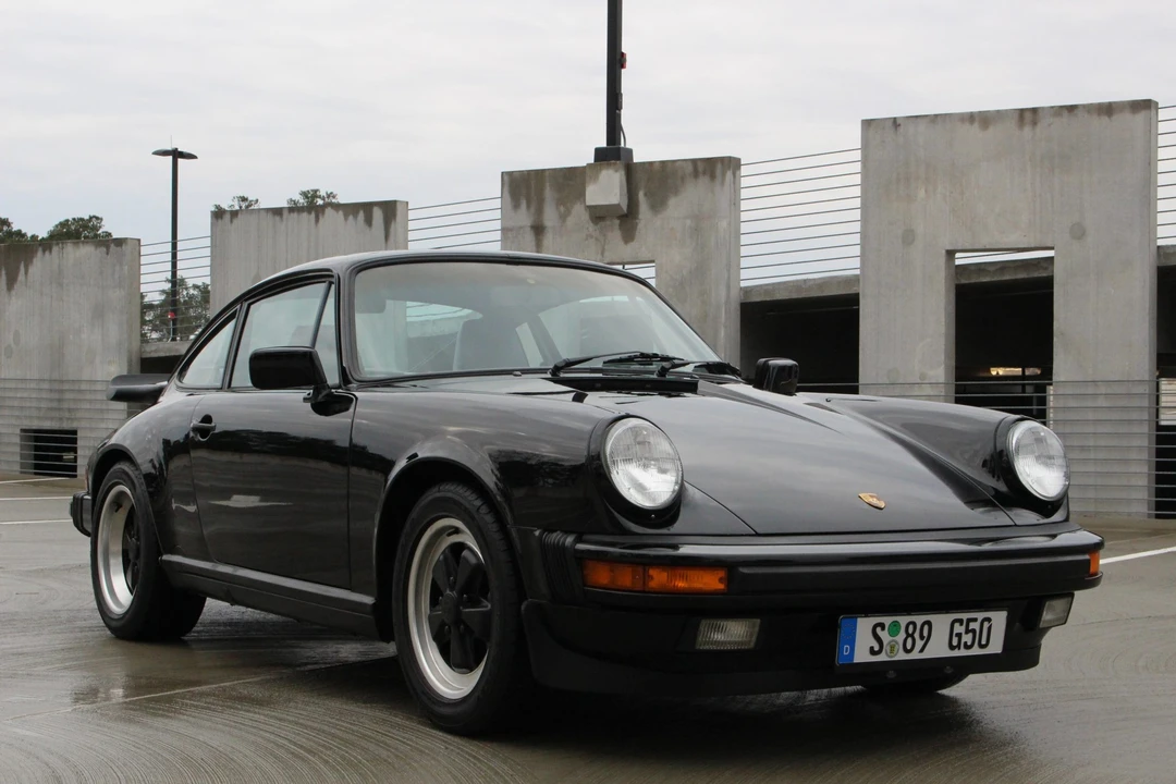 1989 Porsche 911 Carrera 3.2 - Image 8 of 31