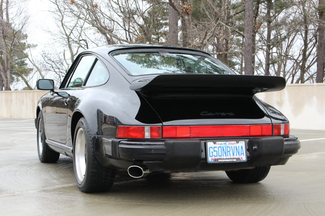 1989 Porsche 911 Carrera 3.2 - Image 16 of 31