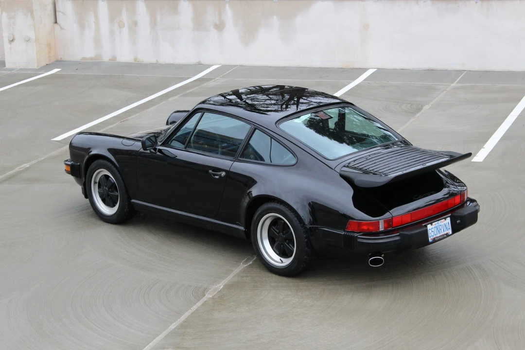 1989 Porsche 911 Carrera 3.2 - Image 19 of 31