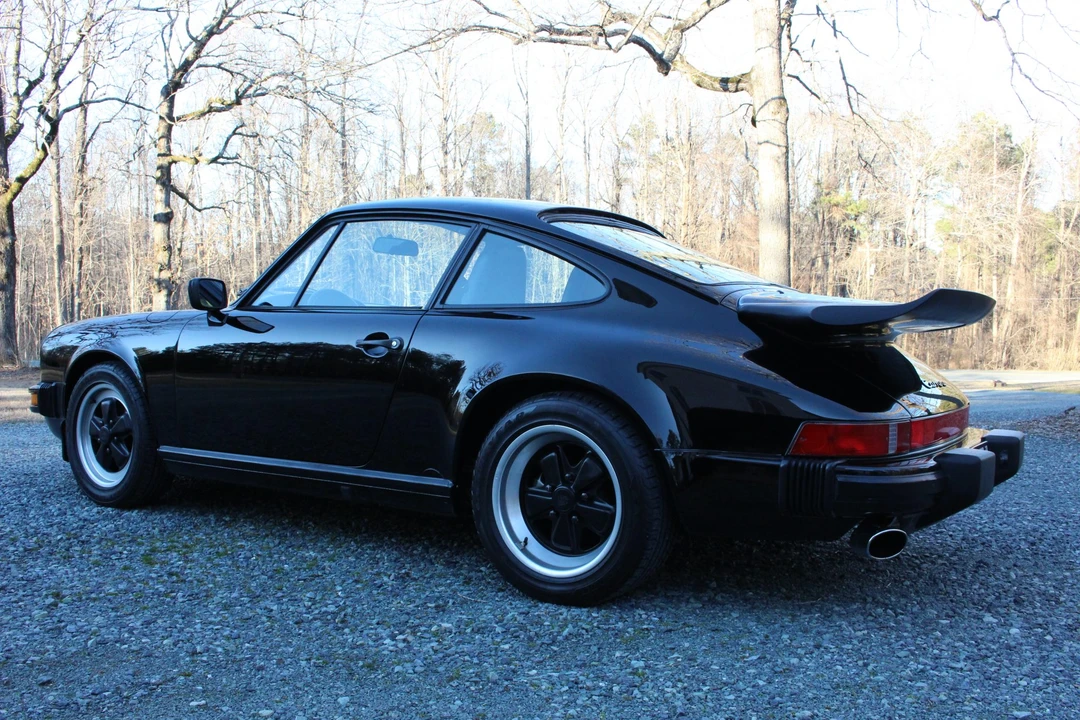 1989 Porsche 911 Carrera 3.2 - Image 26 of 31