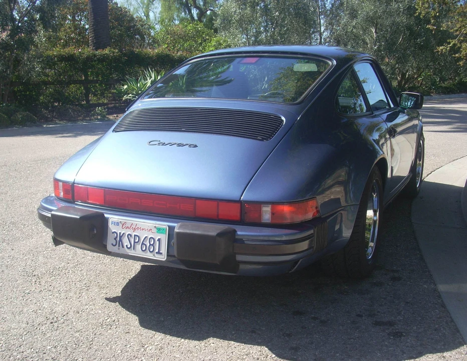 1989 Porsche 911 Carrera 3.2 - Image 6 of 31
