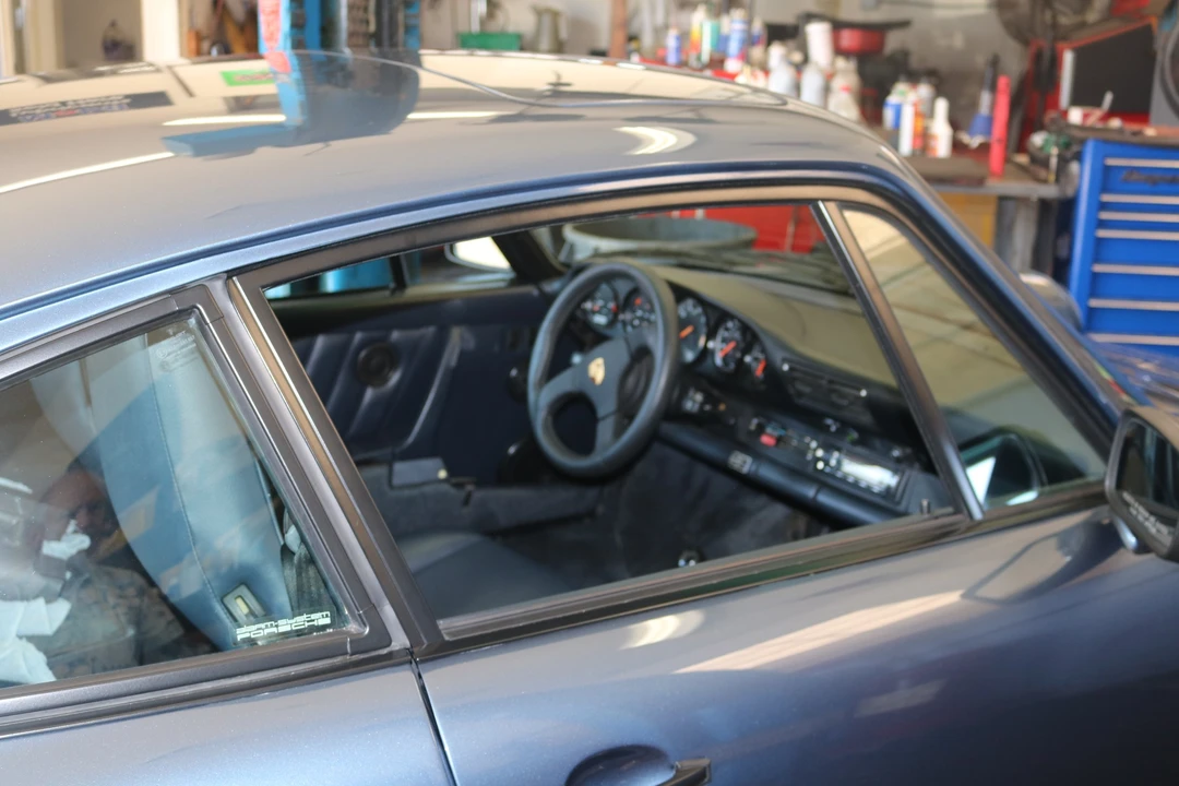 1989 Porsche 911 Carrera 3.2 - Image 31 of 31
