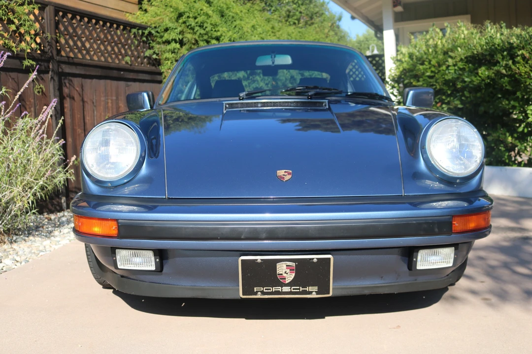 1989 Porsche 911 Carrera 3.2 - Image 11 of 31