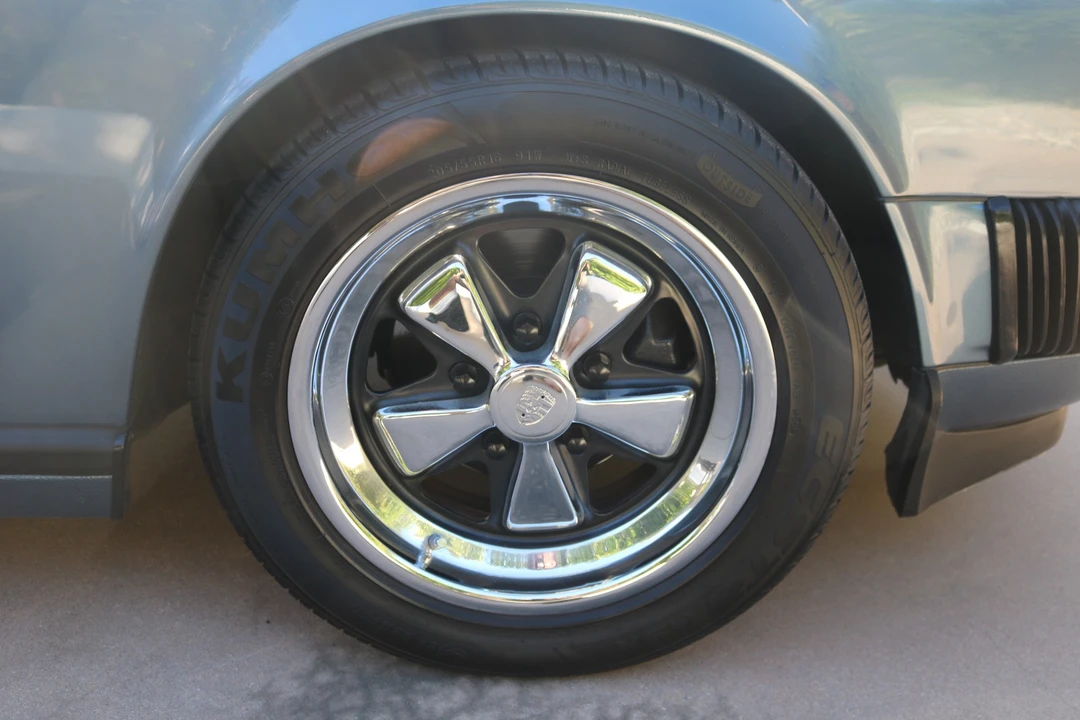 1989 Porsche 911 Carrera 3.2 - Image 29 of 31