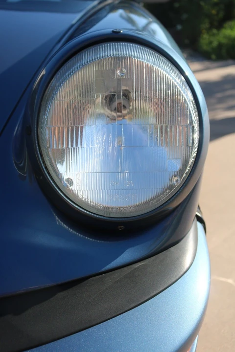 1989 Porsche 911 Carrera 3.2 - Image 16 of 31