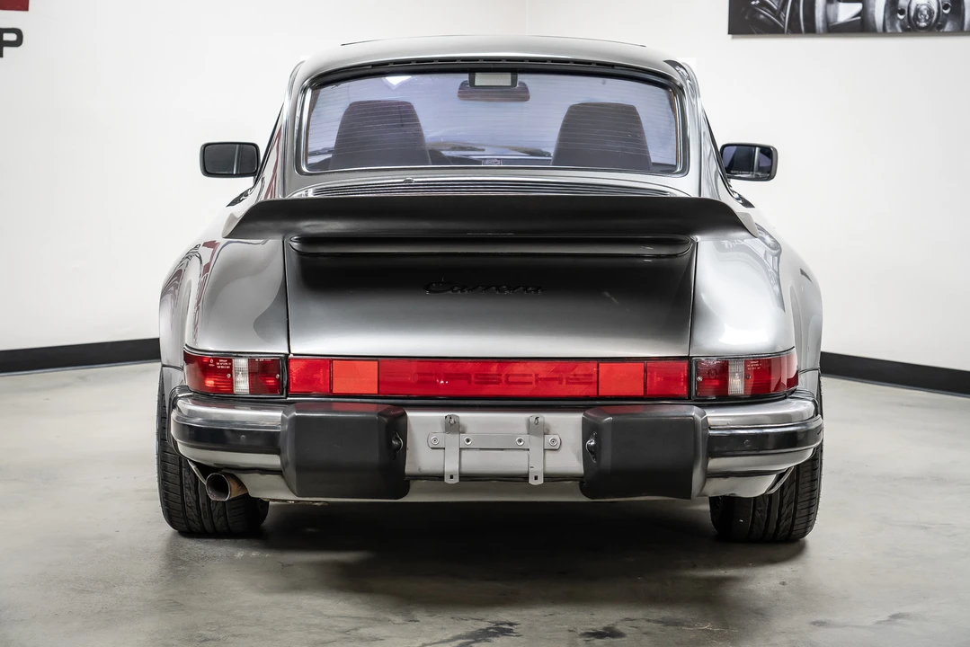 1989 Porsche 911 Carrera 3.2 - Image 9 of 31