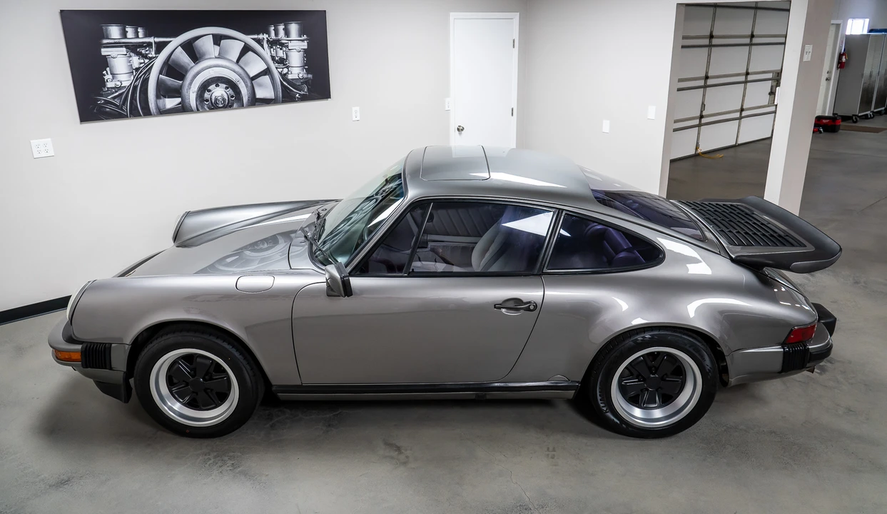 1989 Porsche 911 Carrera 3.2 - Image 4 of 31