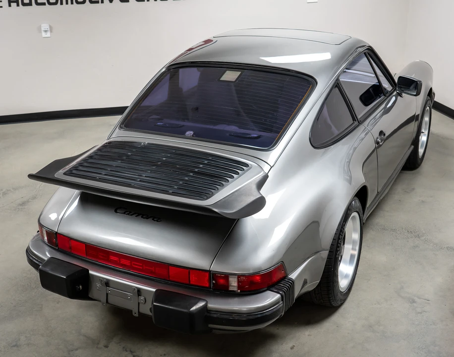 1989 Porsche 911 Carrera 3.2 - Image 17 of 31