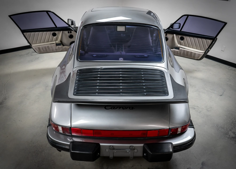 1989 Porsche 911 Carrera 3.2 - Image 11 of 31