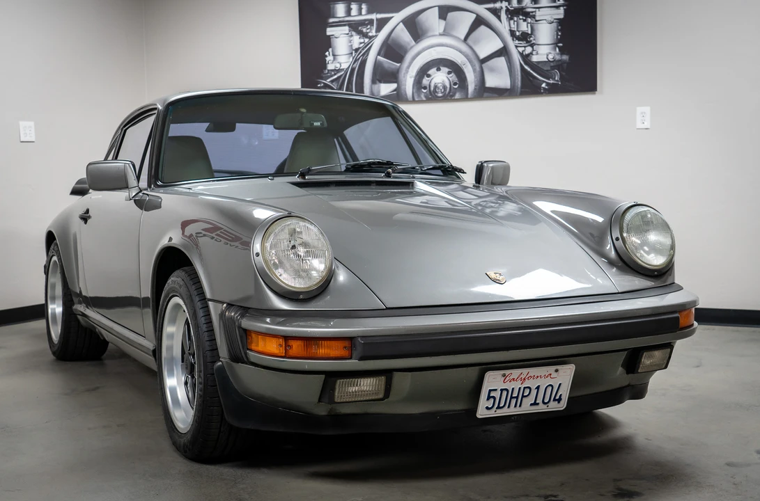 1989 Porsche 911 Carrera 3.2 - Image 21 of 31