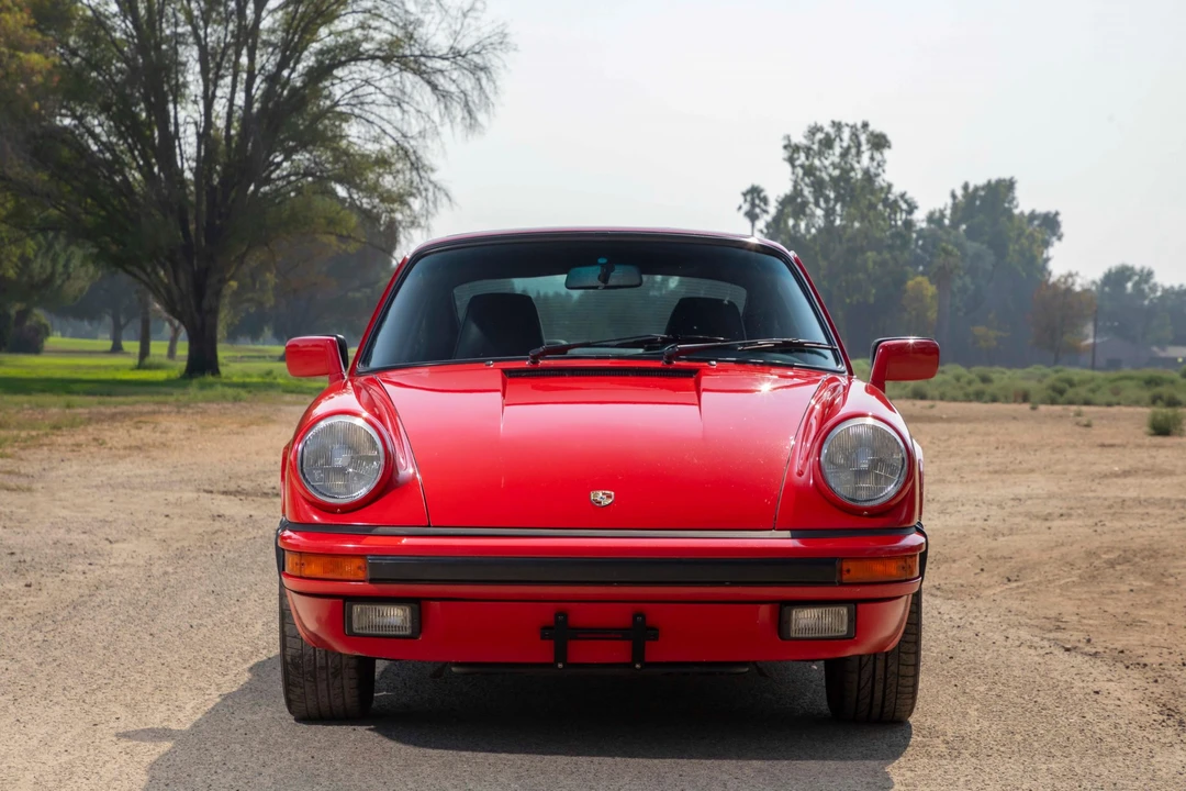1989 Porsche 911 Carrera 3.2 - Image 26 of 31