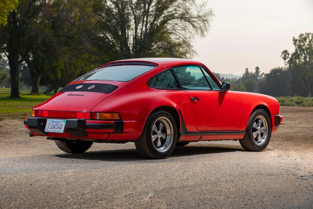 1989 Porsche 911 Carrera 3.2 - Image 14 of 31