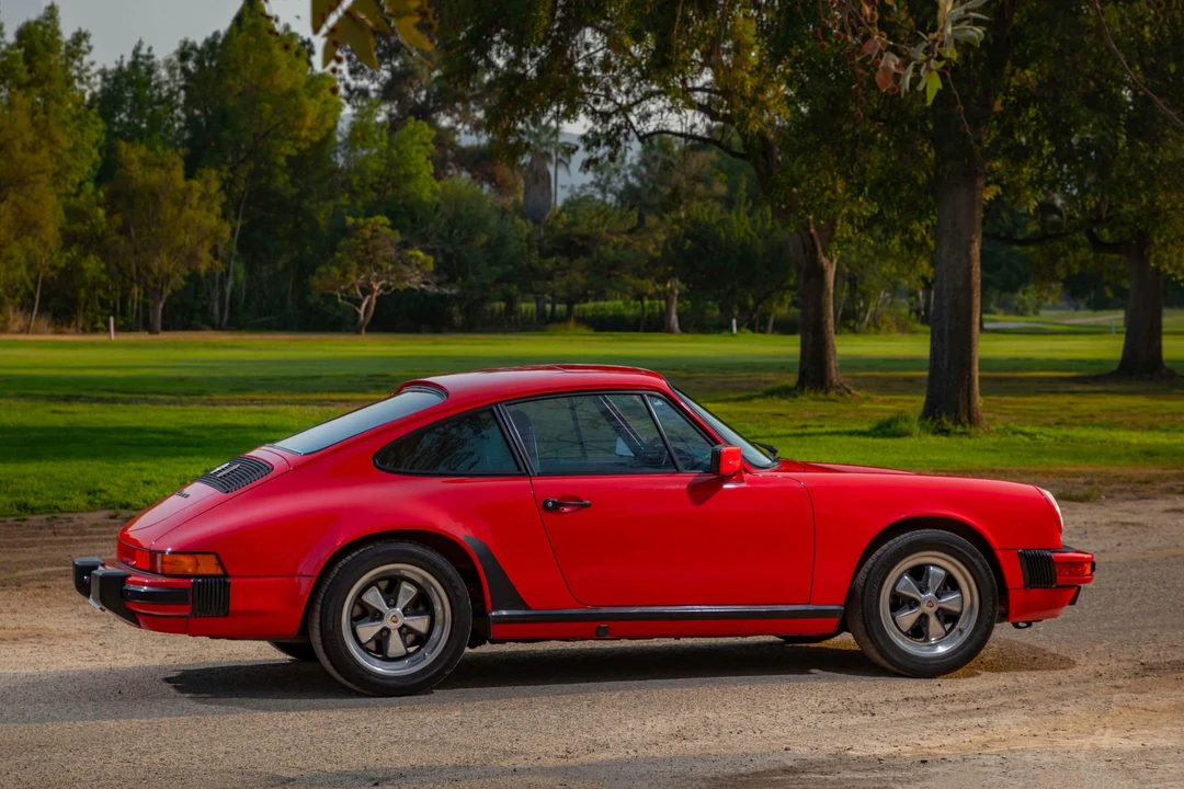 1989 Porsche 911 Carrera 3.2 - Image 17 of 31