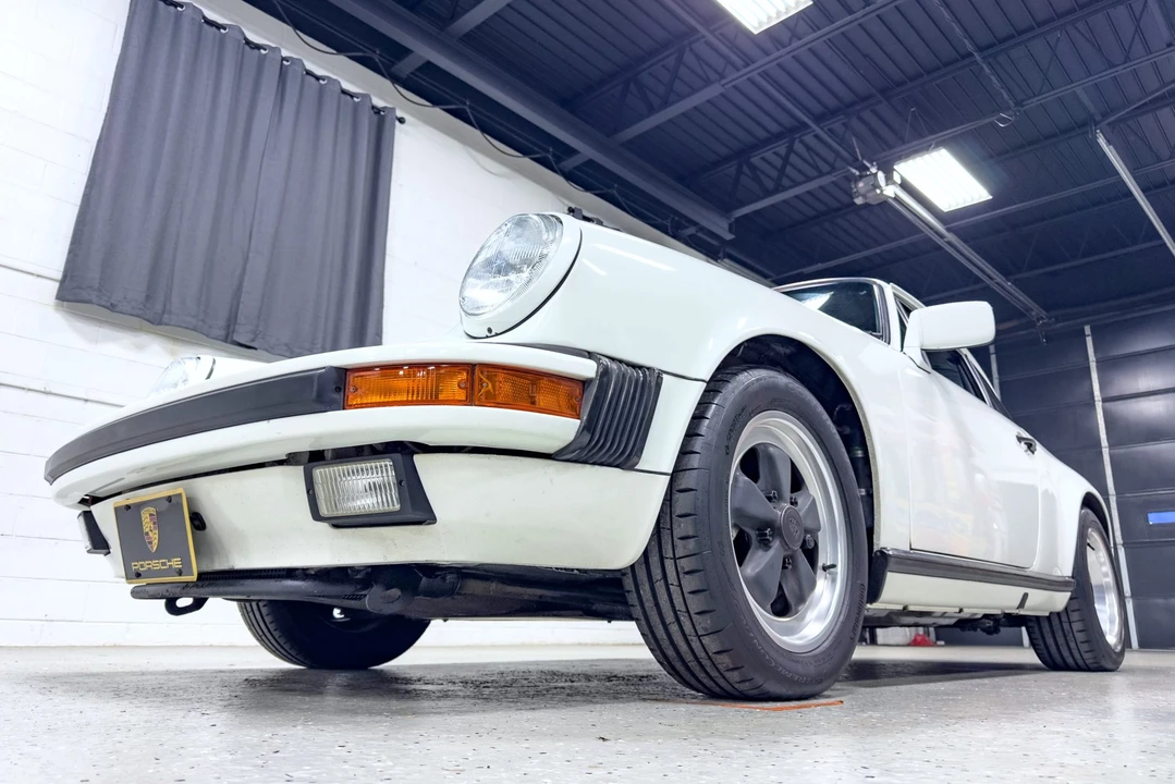 1989 Porsche 911 Carrera 3.2 - Image 18 of 31