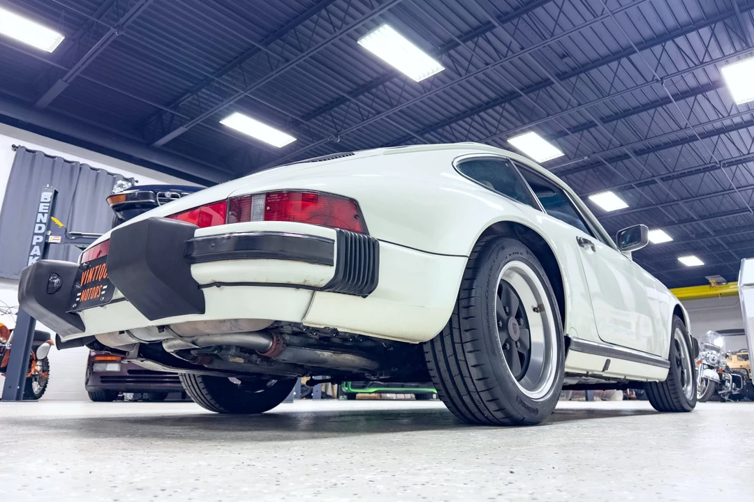 1989 Porsche 911 Carrera 3.2 - Image 21 of 31