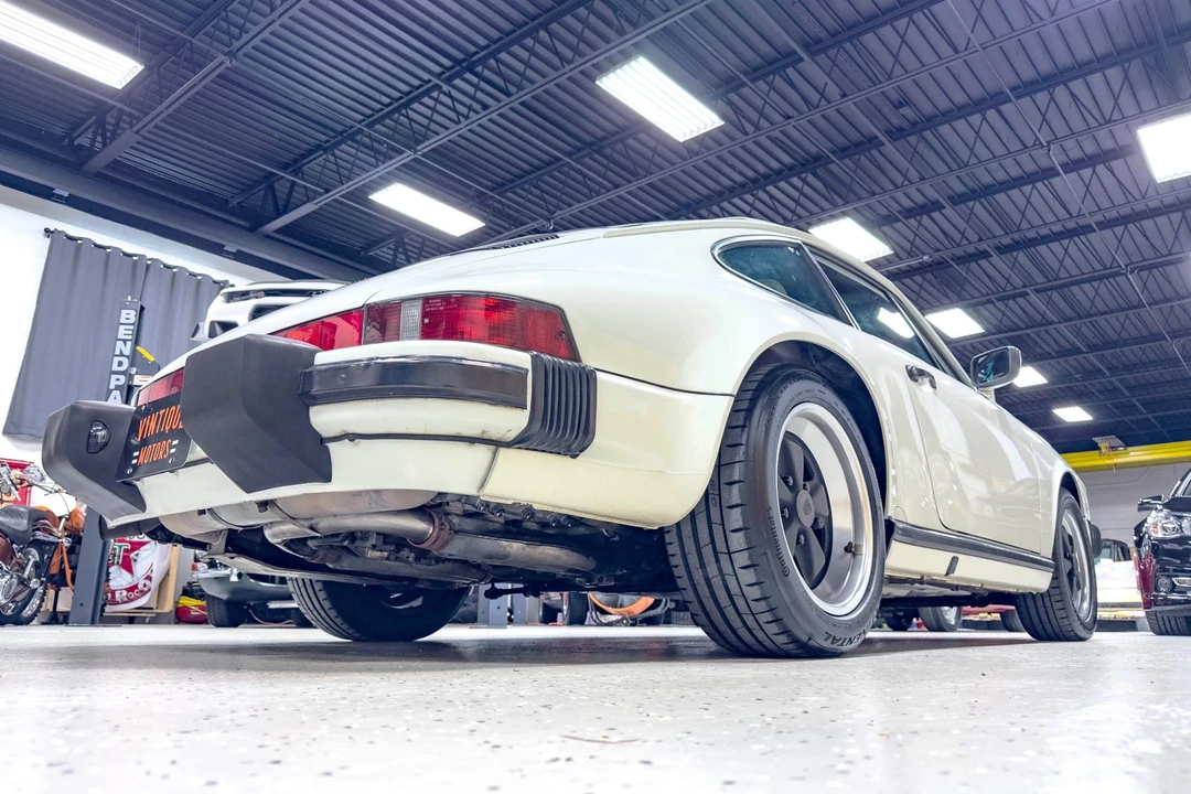 1989 Porsche 911 Carrera 3.2 - Image 19 of 31