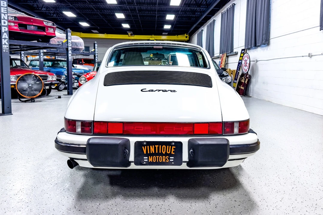1989 Porsche 911 Carrera 3.2 - Image 7 of 31