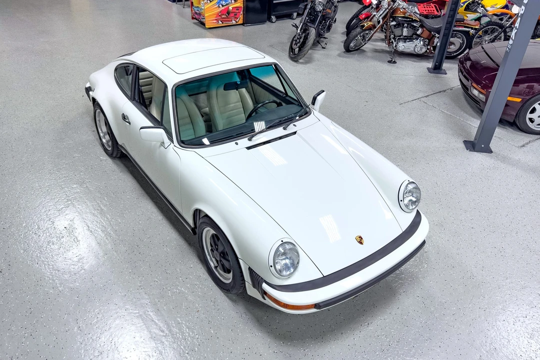 1989 Porsche 911 Carrera 3.2 - Image 10 of 31