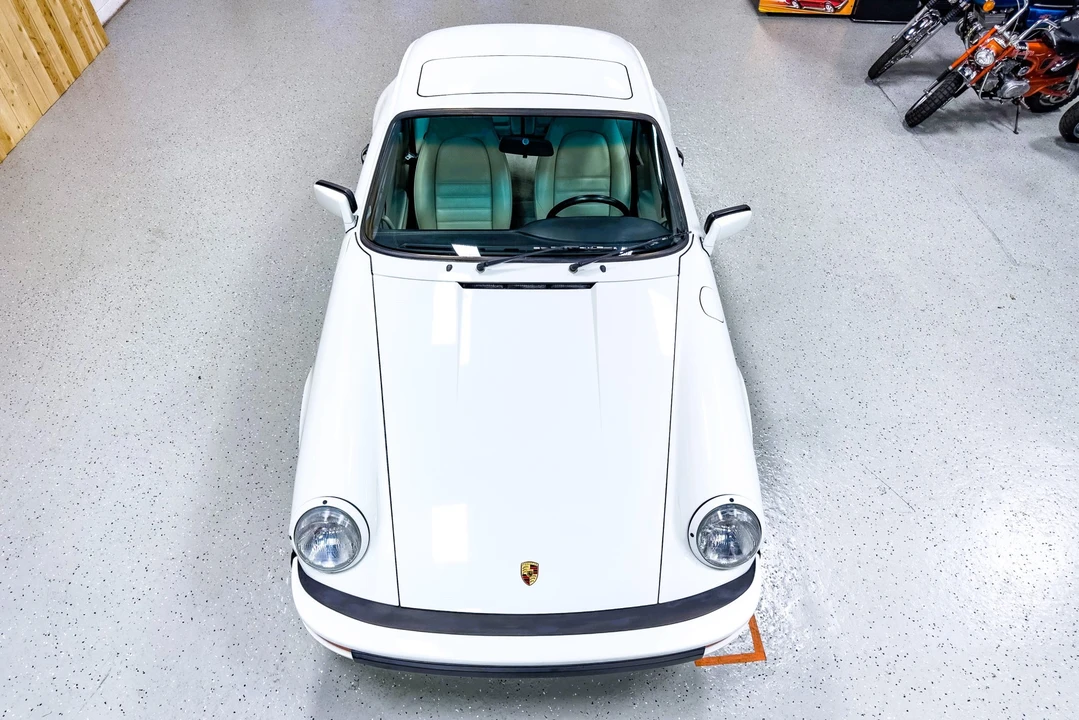 1989 Porsche 911 Carrera 3.2 - Image 11 of 31