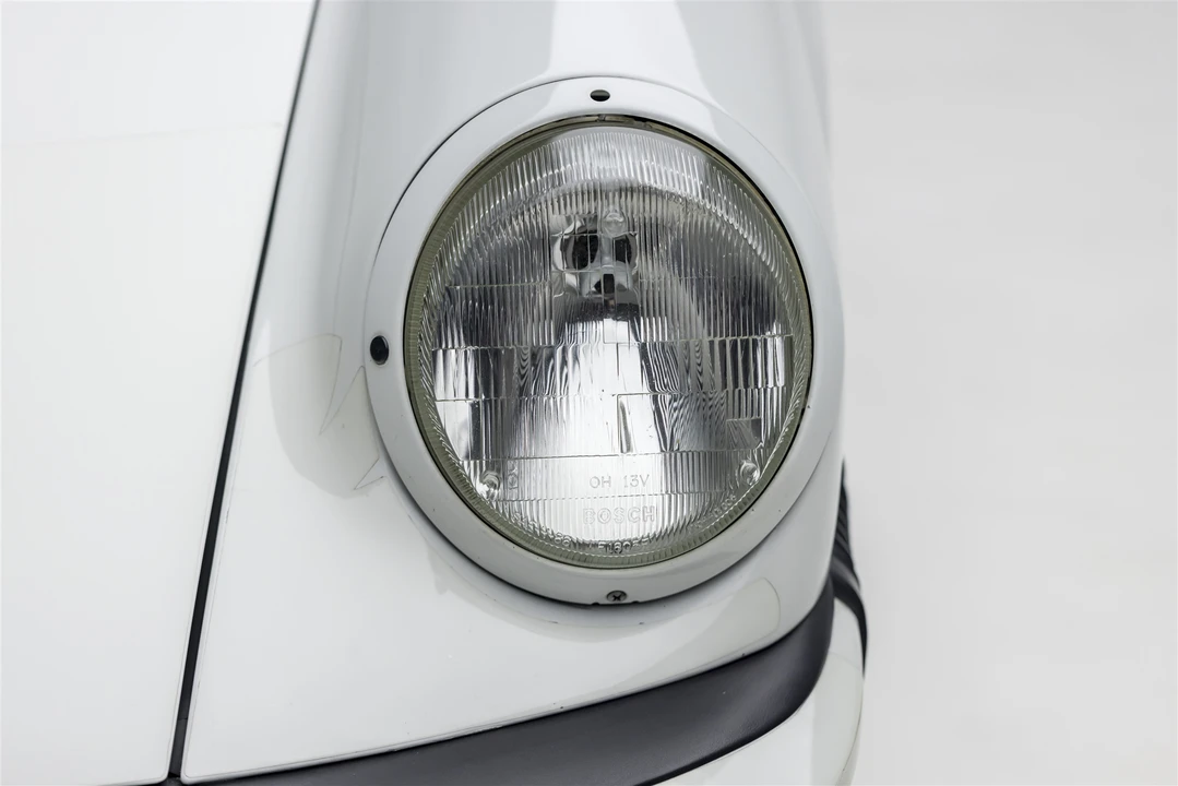 1989 Porsche 911 Carrera 3.2 - Image 25 of 31