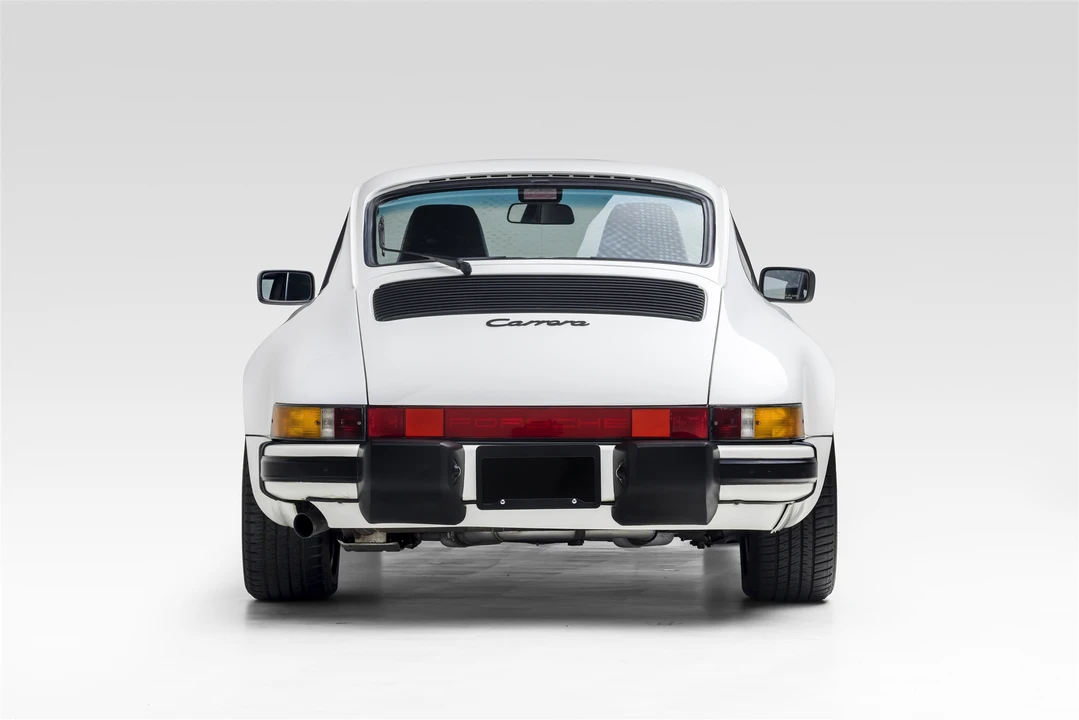 1989 Porsche 911 Carrera 3.2 - Image 10 of 31