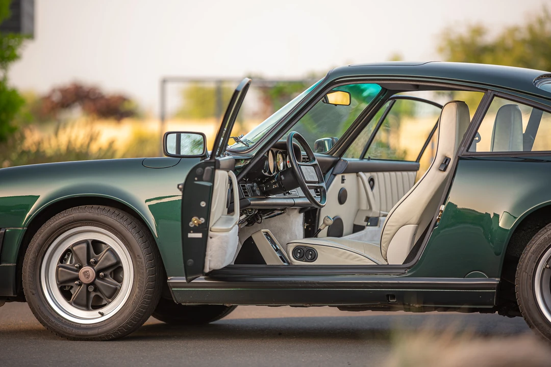 1989 Porsche 911 Carrera 3.2 - Image 29 of 31