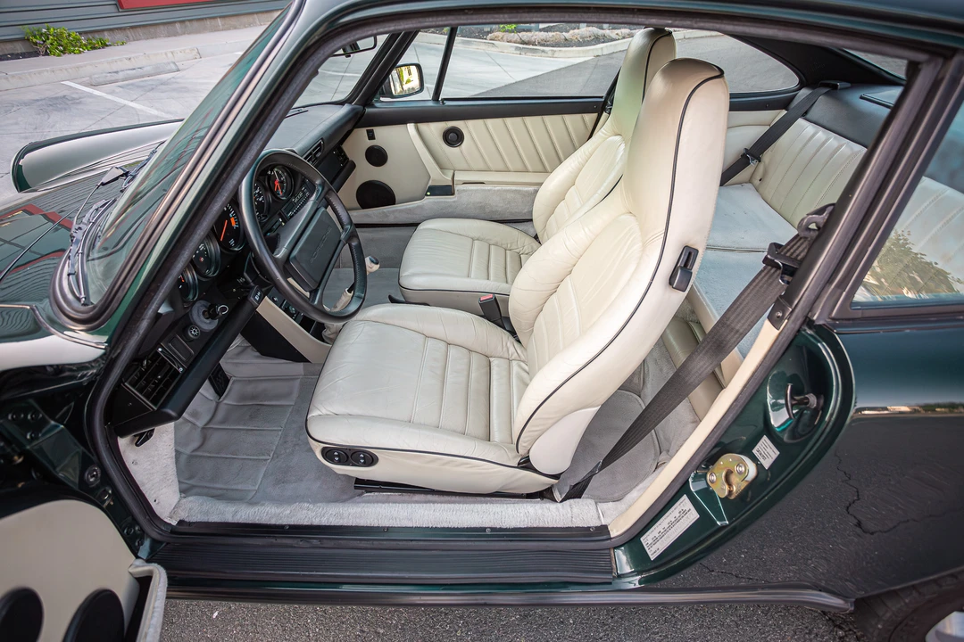 1989 Porsche 911 Carrera 3.2 - Image 30 of 31