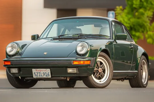 1989 Porsche 911 Carrera Coupe
