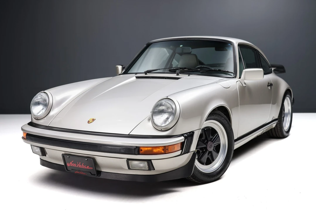 1989 Porsche 911 Carrera 3.2 - Image 2 of 31