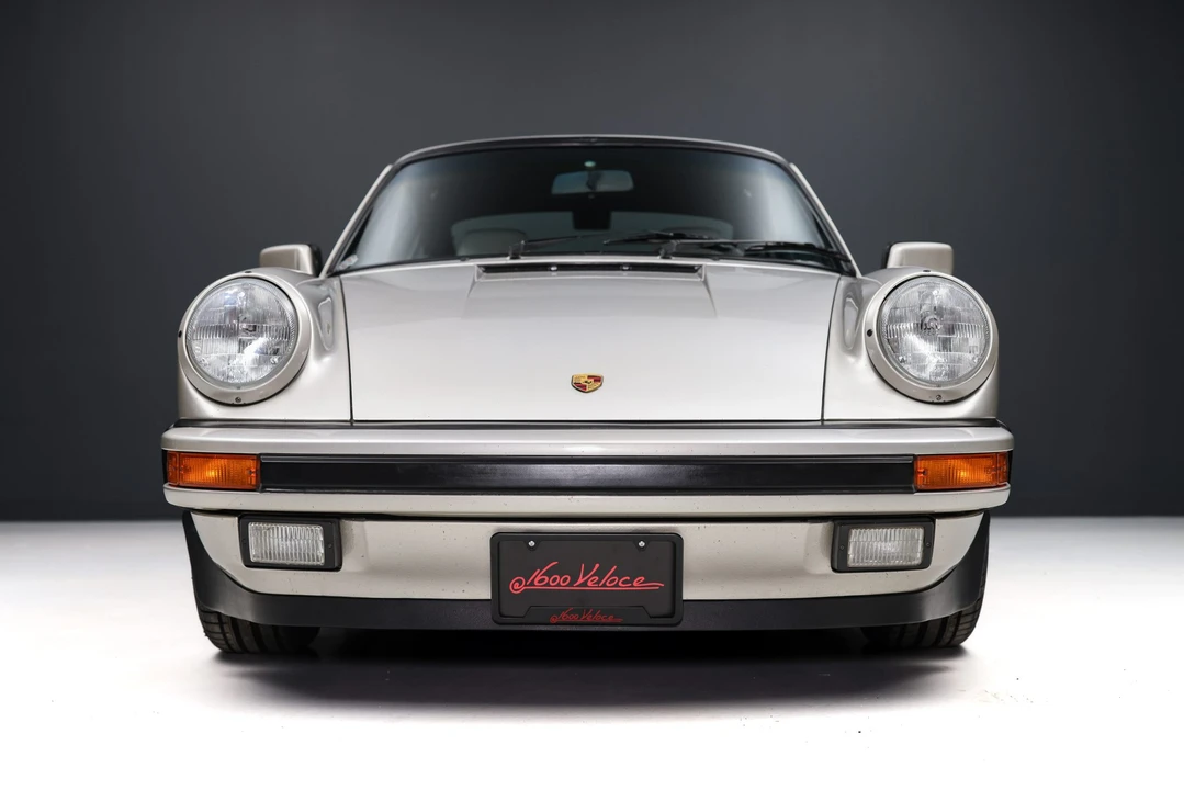 1989 Porsche 911 Carrera 3.2 - Image 16 of 31