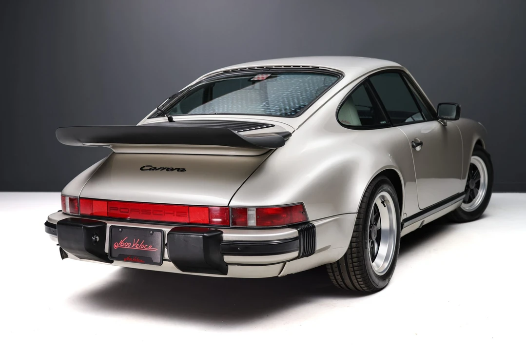 1989 Porsche 911 Carrera 3.2 - Image 10 of 31