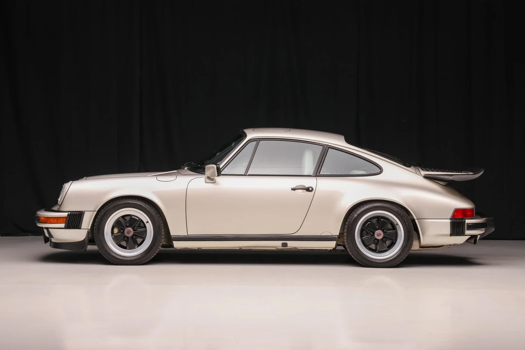 1989 Porsche 911 Carrera 3.2 - Image 7 of 31